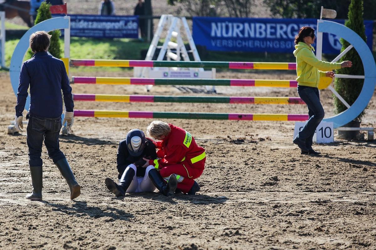 doctor providing first aid